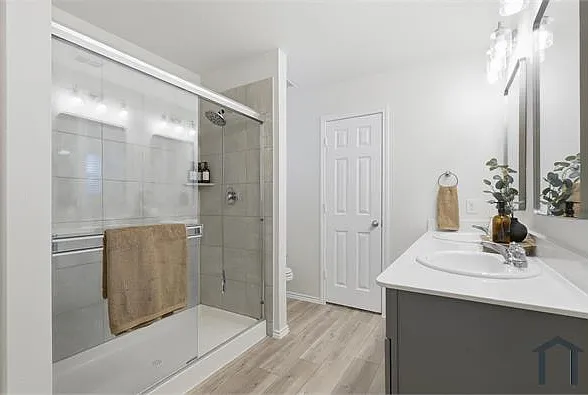 4540 Benham Dr — Photo 13