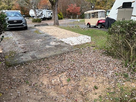 4th image of 4229 E Pkwy