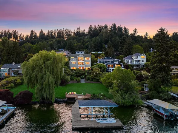 8260 Avalon Drive, Mercer Island, WA 98040