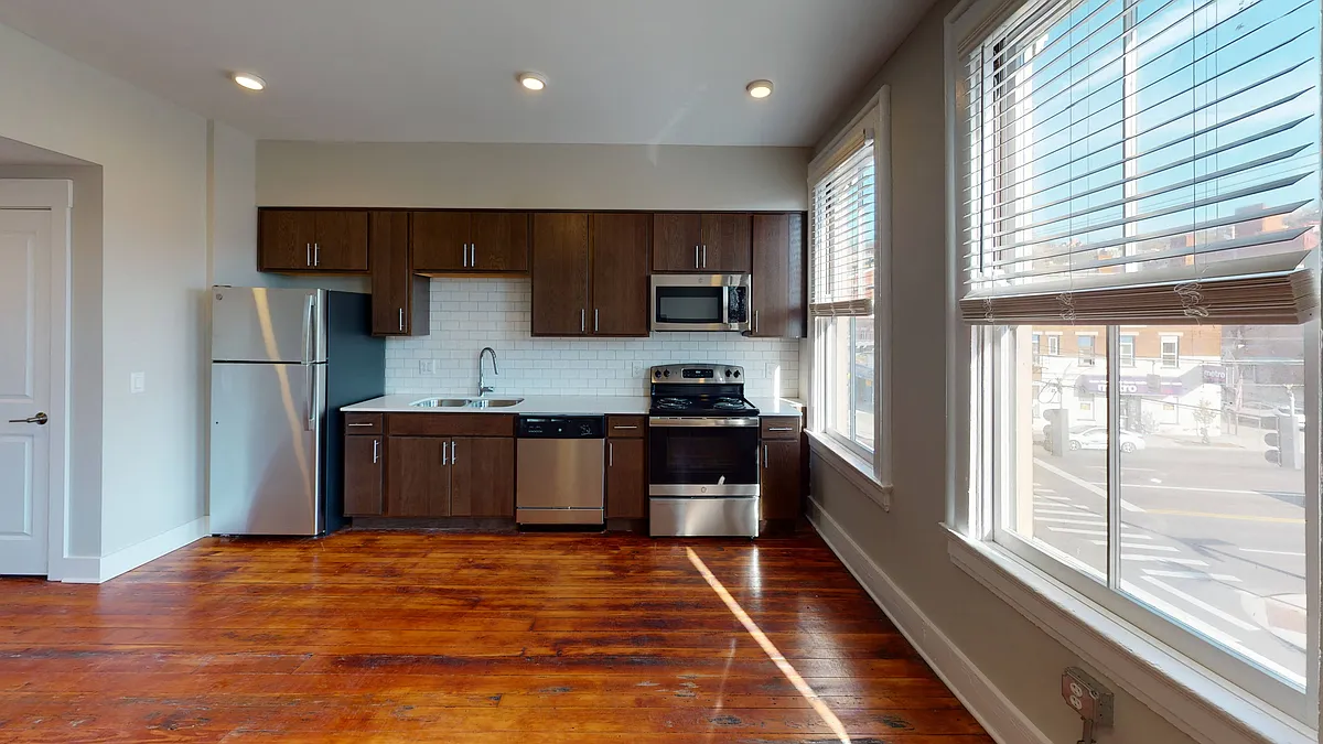 Floor plan 1445 Walnut St 301