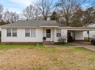 924 W 6th St, Hattiesburg, MS 39401