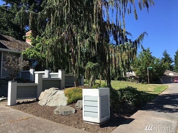 2nd image of 6374 NE 151st St