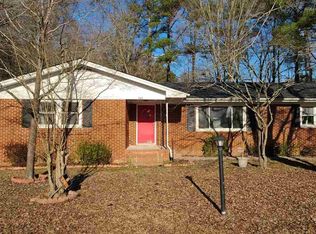 102 Milton Dr, Smithfield, NC 27577