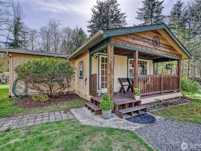 1050 Woods Road E, Pt Orchard, WA, 98366