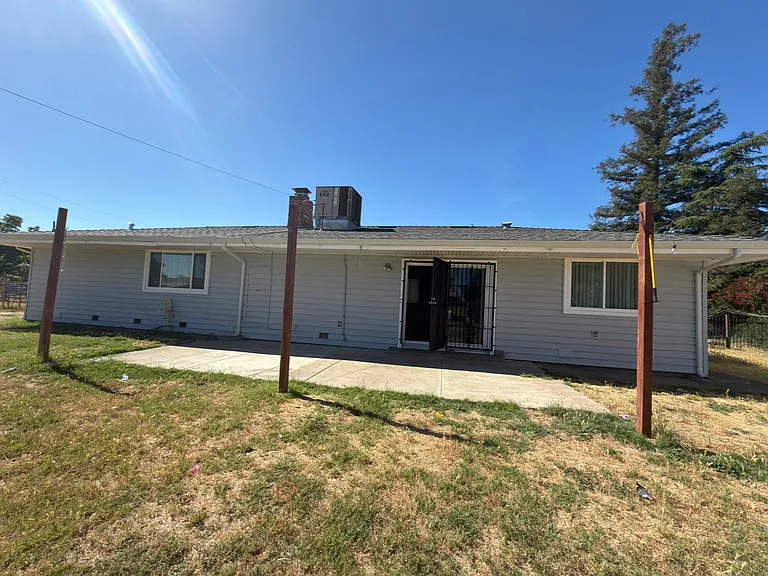 10020 E Comstock Rd — Photo 10