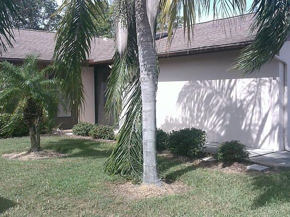 2nd image of 414 Curry St #74