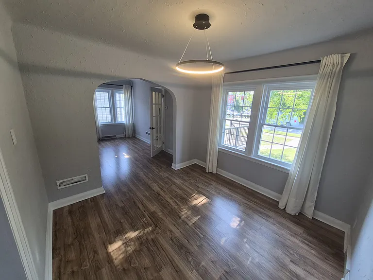 5944 Dorchester Rd — Photo 11
