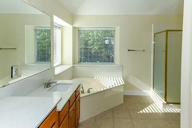 3719 Trailridge Dr — Photo 9