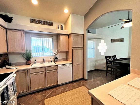 5th image of 2323 Seabring Dr