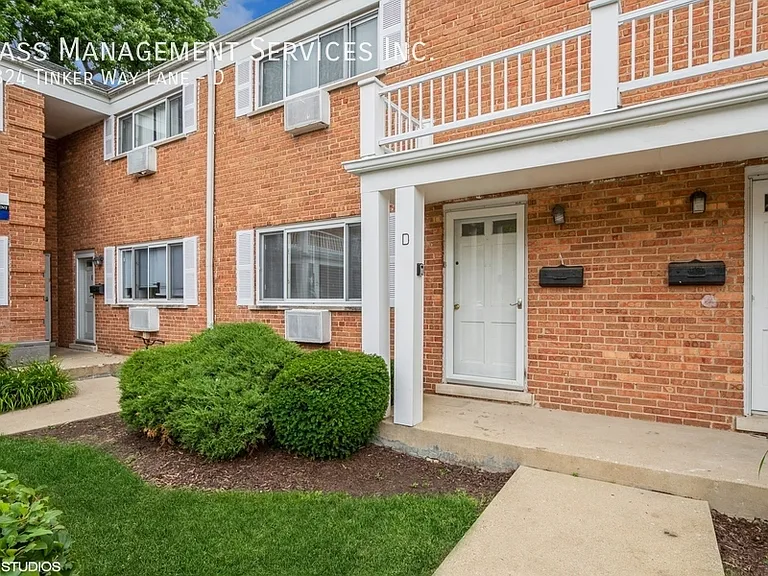 1324 Tinker Way #D — Photo 8