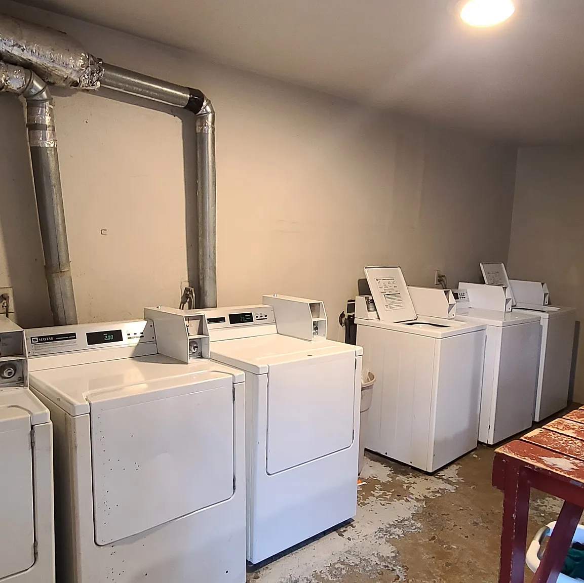 Twin Place Apartments — Photo 3