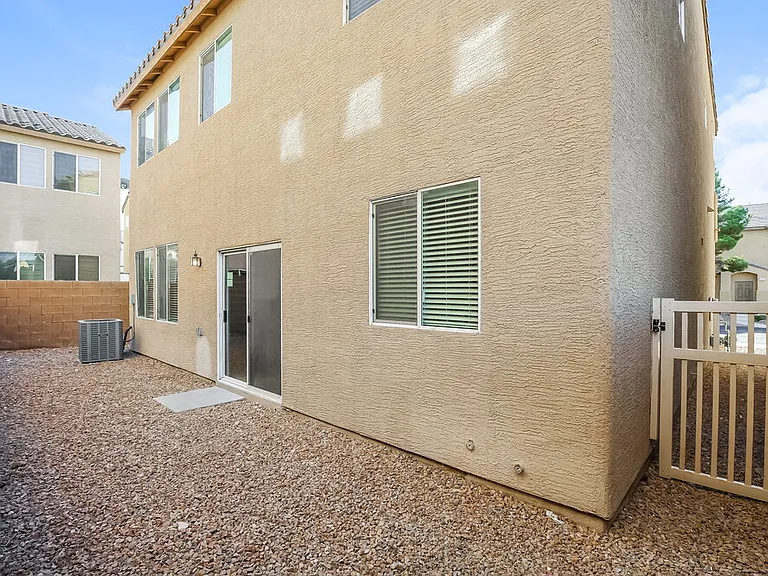 4076 Oliver Sagebrush Dr — Photo 17