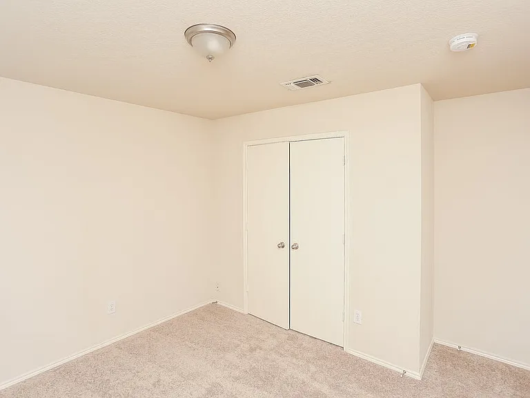 10849 Braemoor Dr — Photo 14