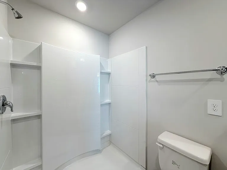 128 Challenger Way — Photo 22