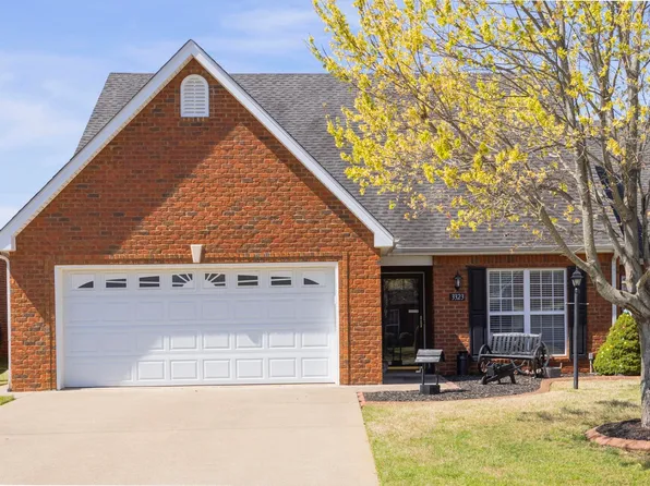 3323 Berryside Dr, Murfreesboro, TN 37128