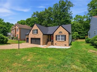 116 Lake Pointe Dr, Newport News, VA 23603