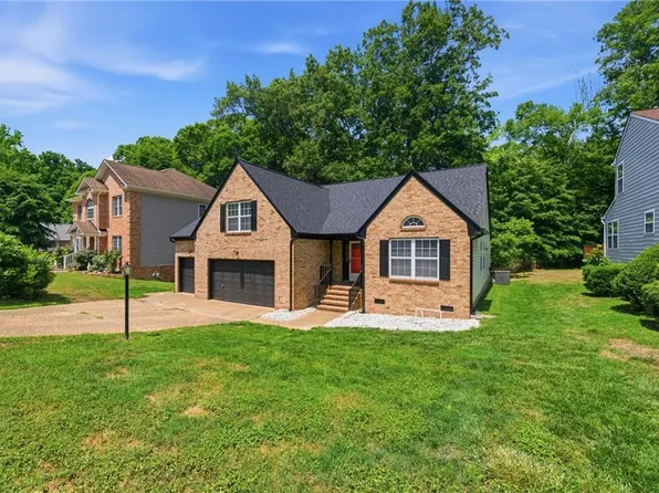116 Lake Pointe Dr, Newport News, VA 23603