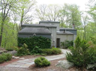 122 Schnoor Rd, Killingworth, CT 06419