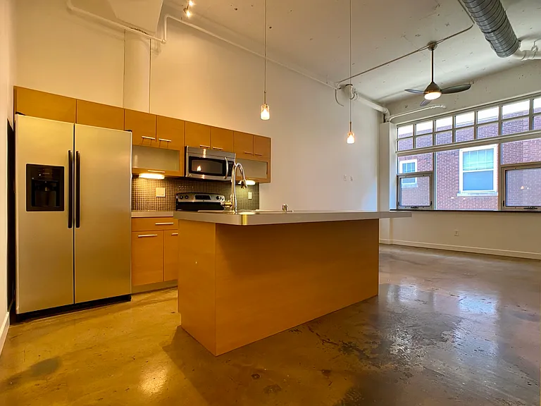 Central Park Lofts — Photo 40