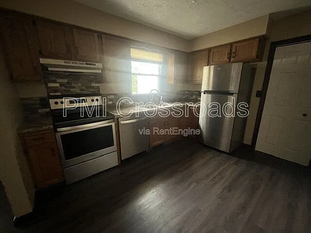 2 bed, 2.0 bath, 1332 sqft, $1,525 — Photo 4