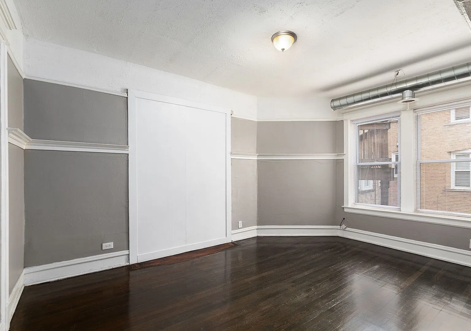 2 bed, 950 sqft, $1,500 — Photo 4