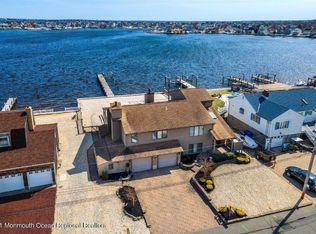 11 Antiqua Ave, Toms River, NJ 08753