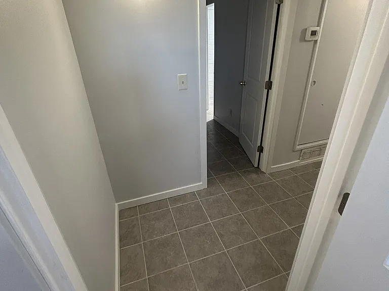 1849 W Waverly St — Photo 18
