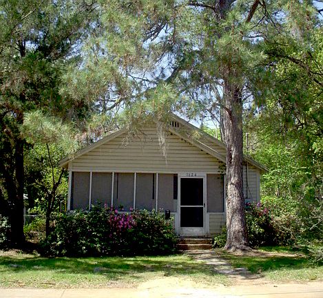 3rd image of 1624 N. Martin Luther King Blvd