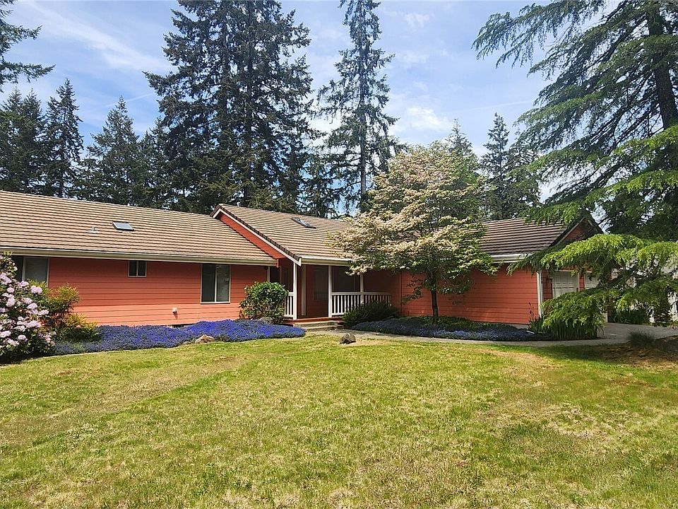 1st image of 130 E Lakeland Way