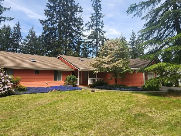 130 E Lakeland Way, Allyn, WA 98524