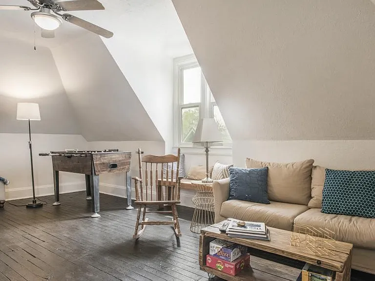Third level - Loft view 2