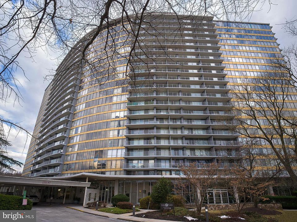 1st image of 3900 Ford Rd APT 20