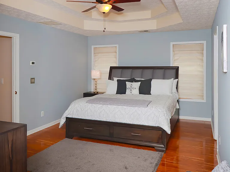 1784 Clayhill Ct SW — Photo 3