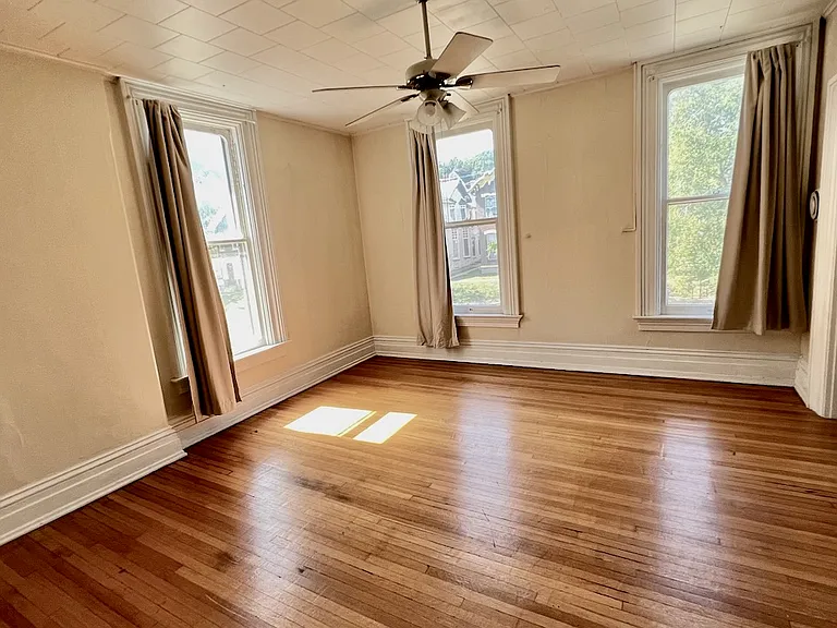 1374 Main St #1 — Photo 6