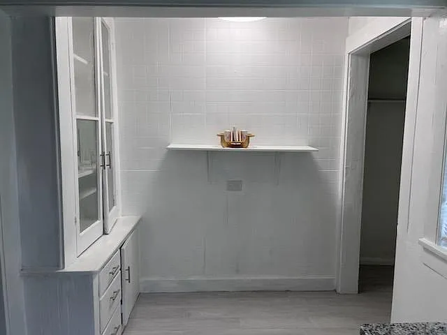 1364 Francis Ct — Photo 4