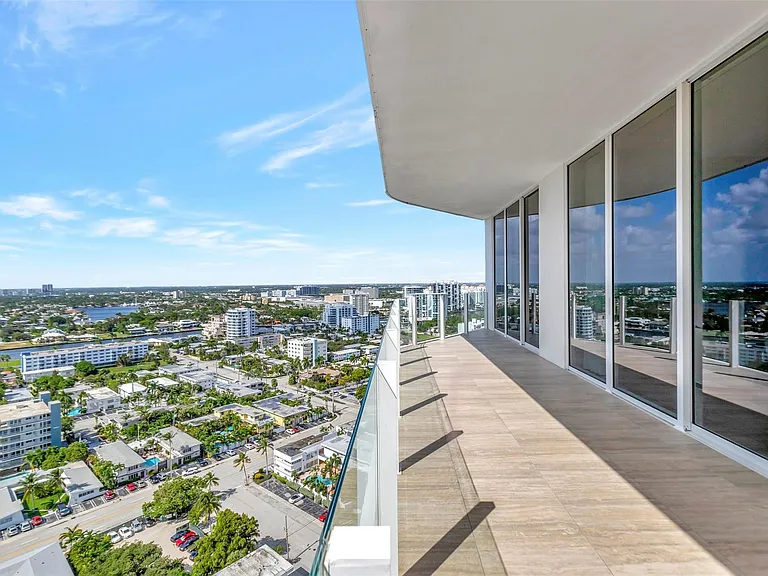 525 N Fort Lauderdale Beach Blvd #1903 — Photo 49