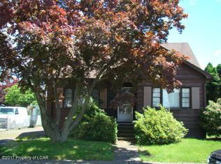 86 S Landon Ave, Kingston, PA 18704