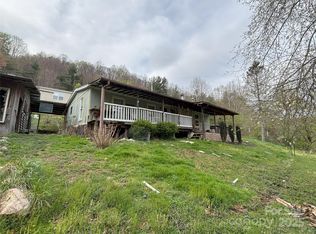 62 Whispering Winds Rd, Waynesville, NC 28785