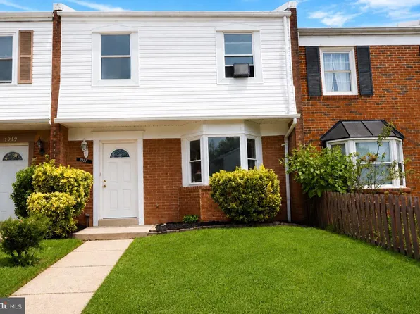 7921 Meadow Ct, Manassas, VA 20109