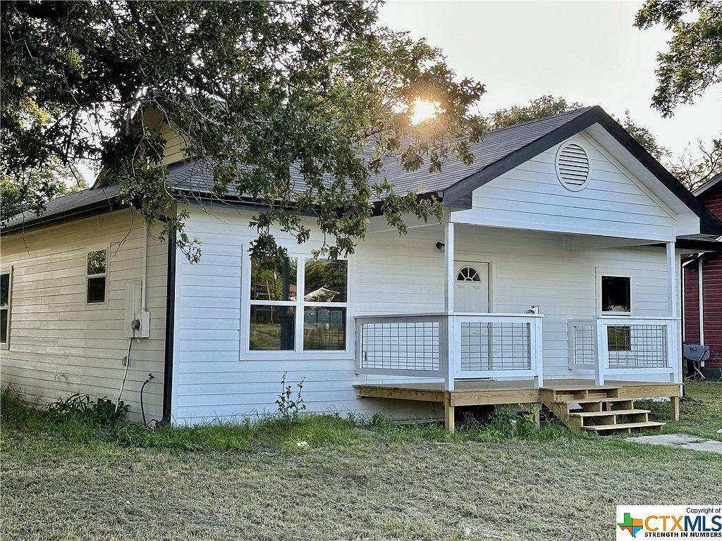 1217 N Saint Joseph St, Gonzales, TX 78629 MLS 514786 Zillow
