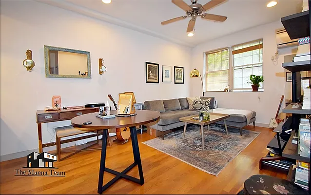 Rented by Compass | media 7