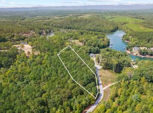 73 River Cove Dr, Seneca, SC 29672