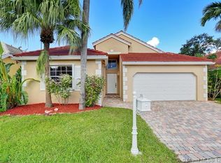 376 Bedford Ave, Weston, FL 33326