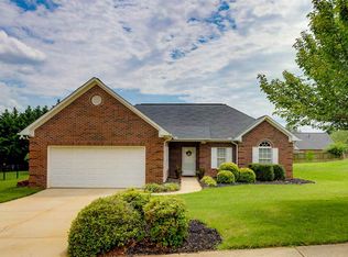 334 N Sweetwater Hills Dr, Moore, SC 29369