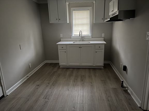 2nd image of 2708 Lumpkin Ct