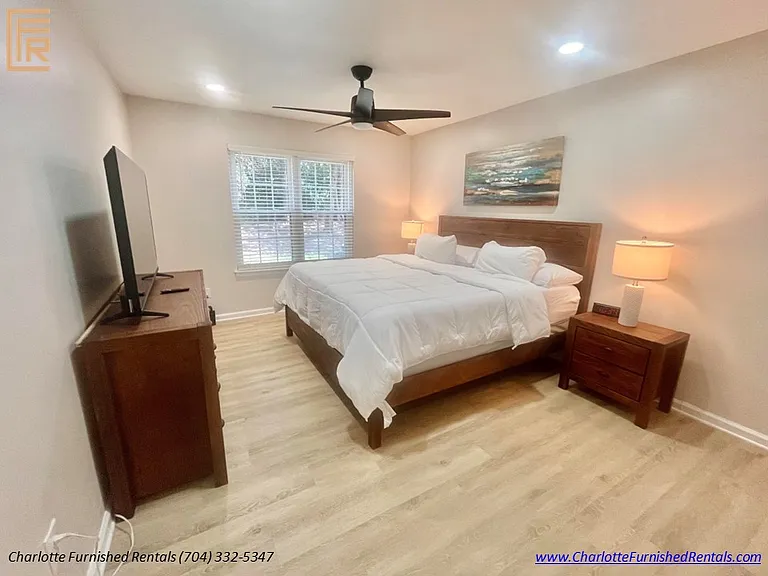 9427 S Vicksburg Park Ct — Photo 16