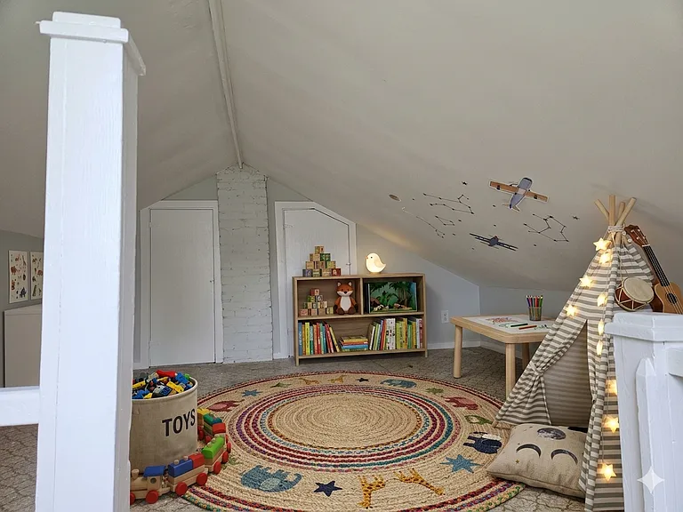 Chatgpt suggested furnishing of upstairs space