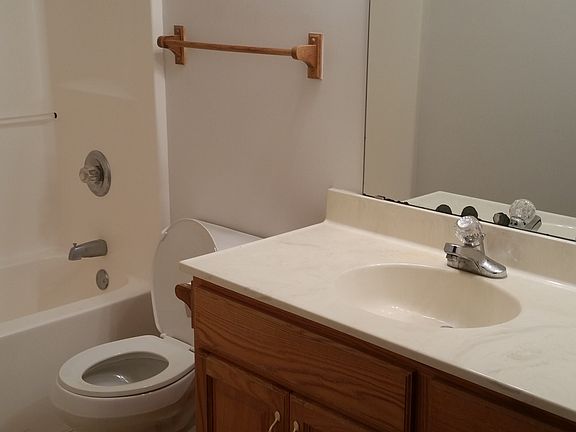 2 full bathrooms