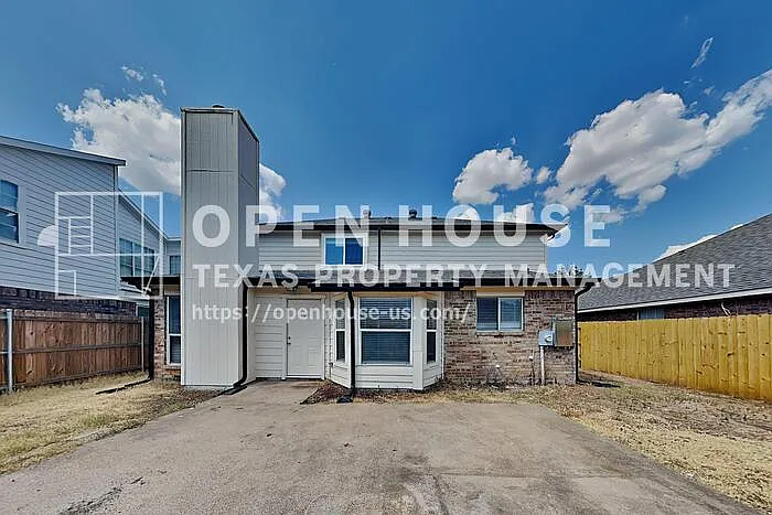 8836 Mystic Trl — Photo 18