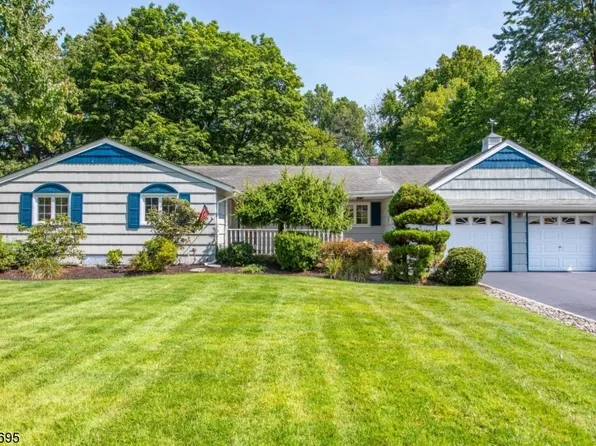 34 Glenroy Rd, Fairfield Twp., NJ 07004
